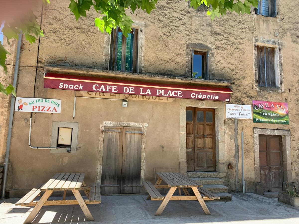 Lanuéjols Cafe De La Place Gite & Chambres D'Hotes "Lou Pastre" מראה חיצוני תמונה